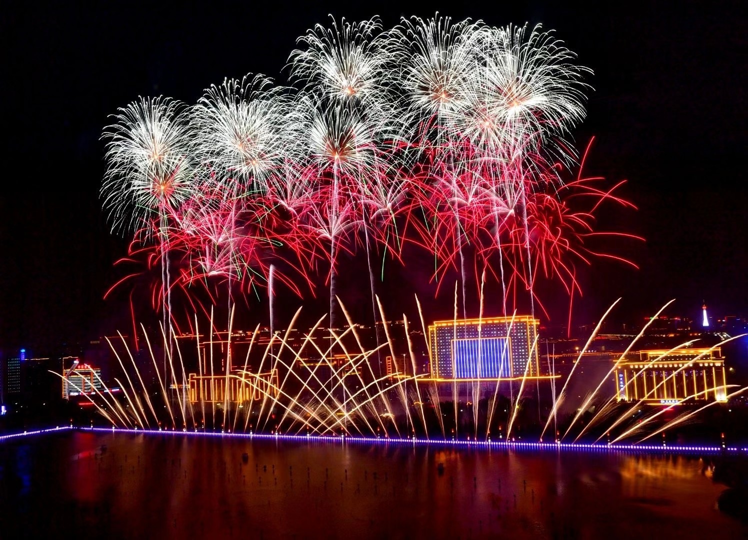 1600762578384384.jpg 1600762578384384.jpg